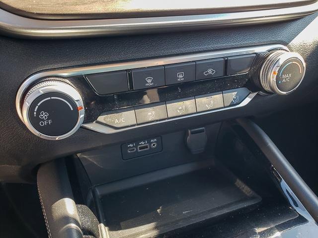 Used 2023 Nissan Altima 2.5 SV image 14