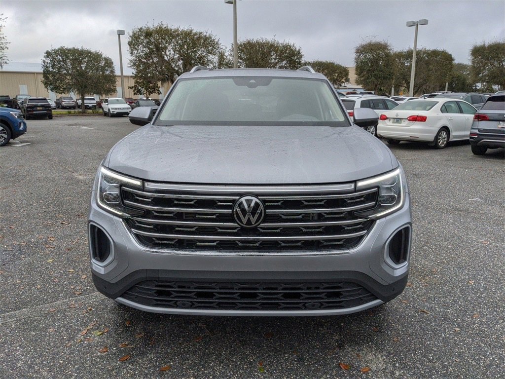 New 2025 Volkswagen Atlas SEL image 11