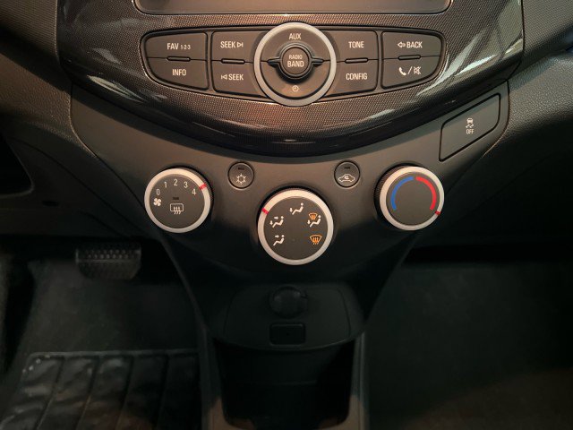 Used 2013 Chevrolet Spark LS image 23