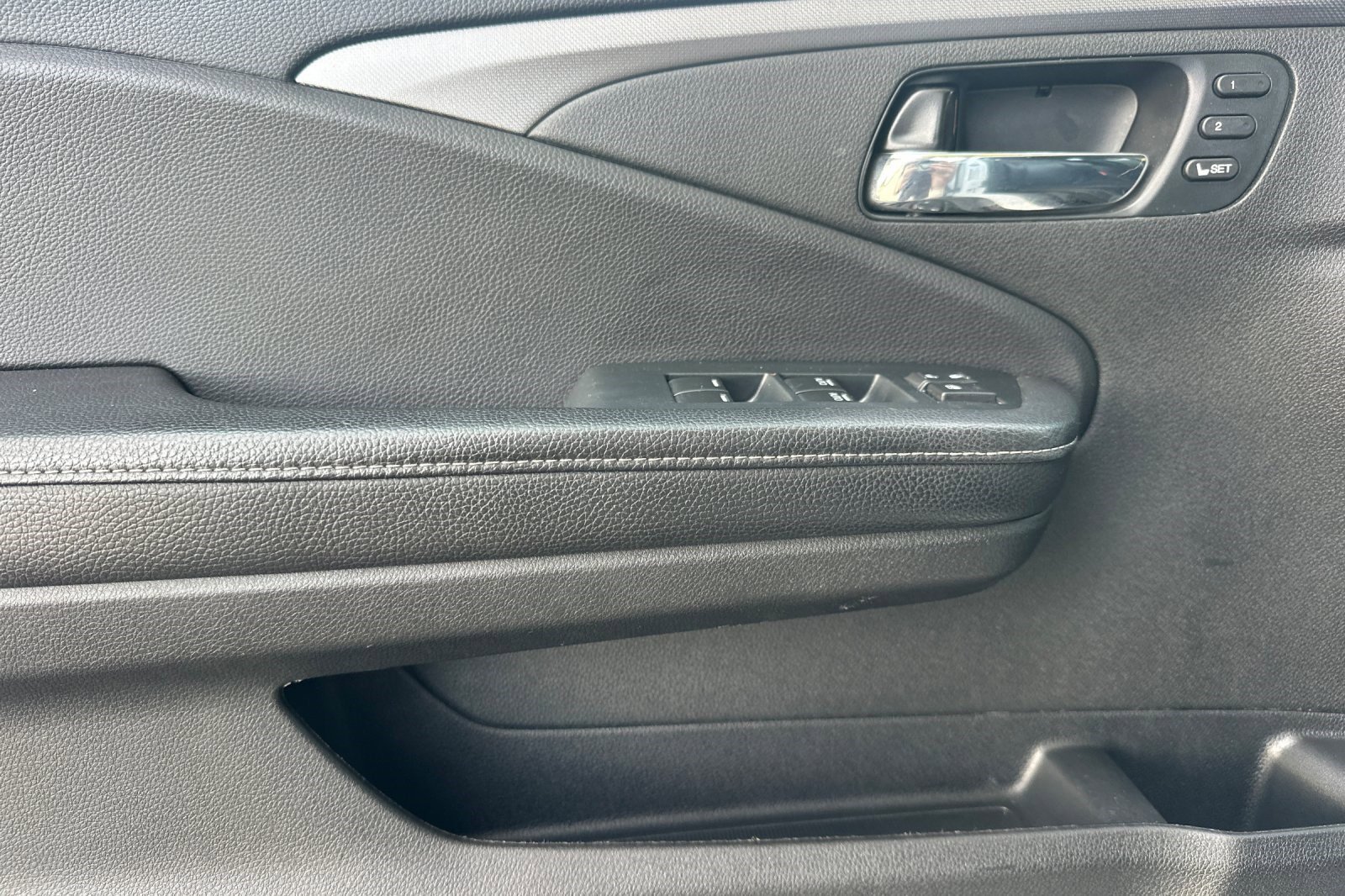 Used 2023 Honda Ridgeline RTL-E image 12