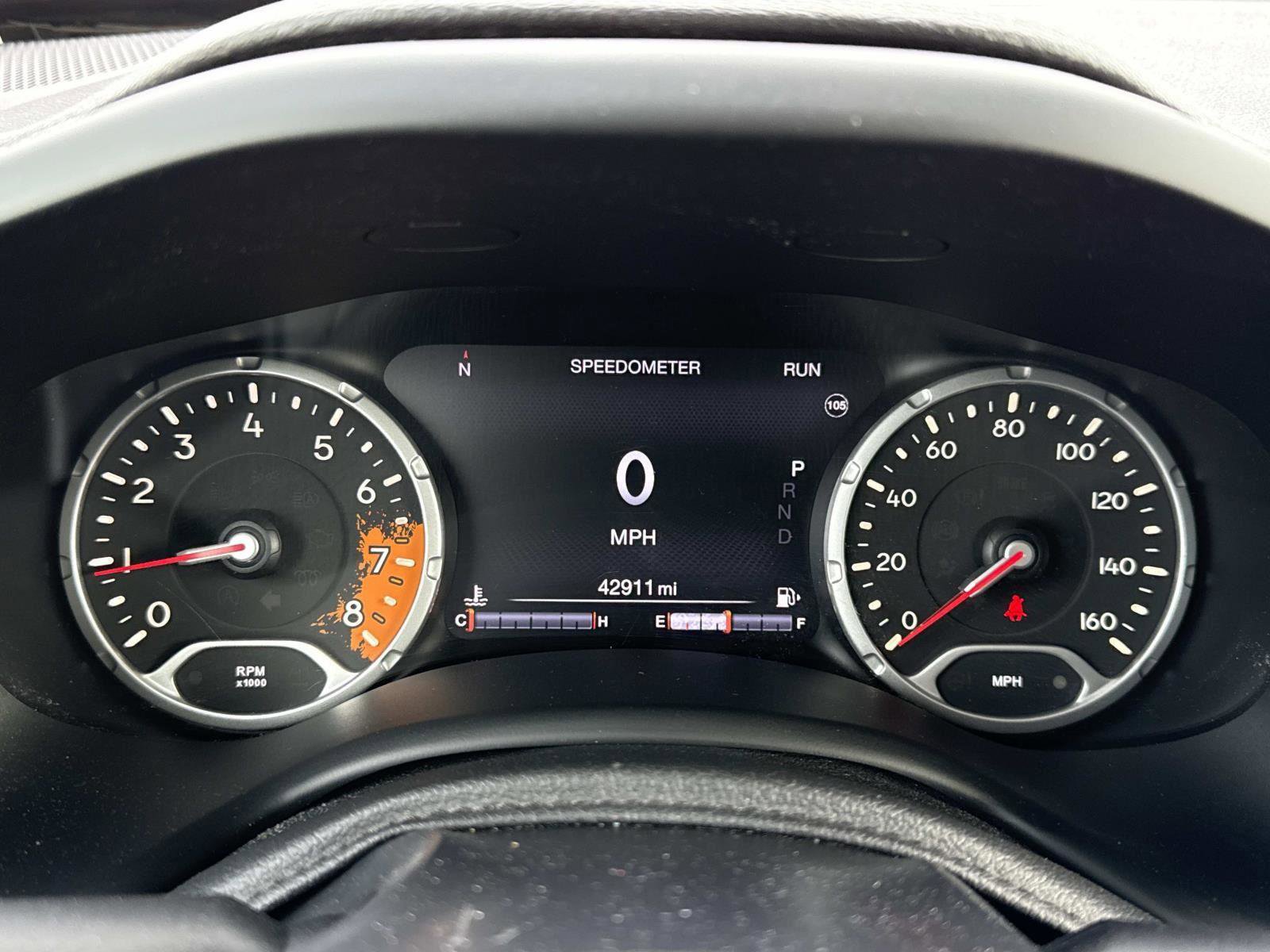 Used 2017 Jeep Renegade Limited image 12