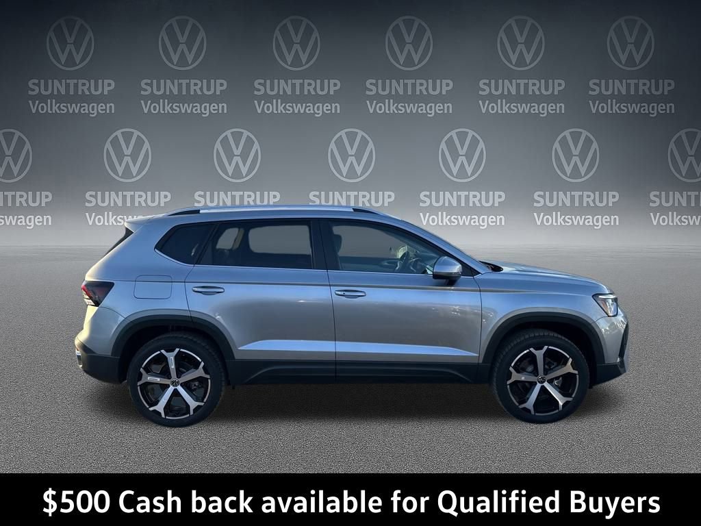 New 2026 Volkswagen Taos SEL image 6
