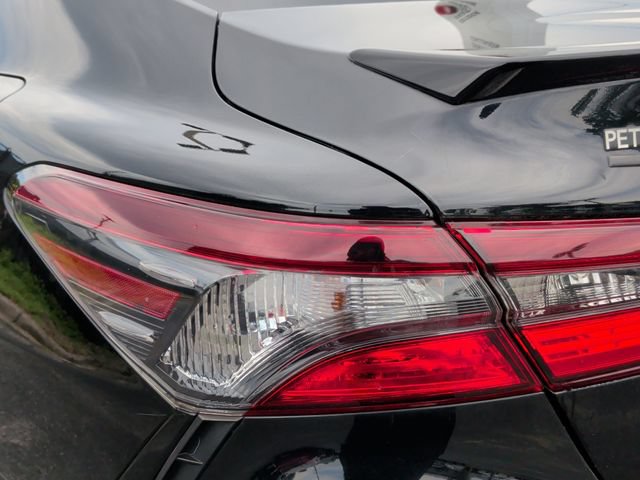 Used 2023 Toyota Camry SE FWD image 12