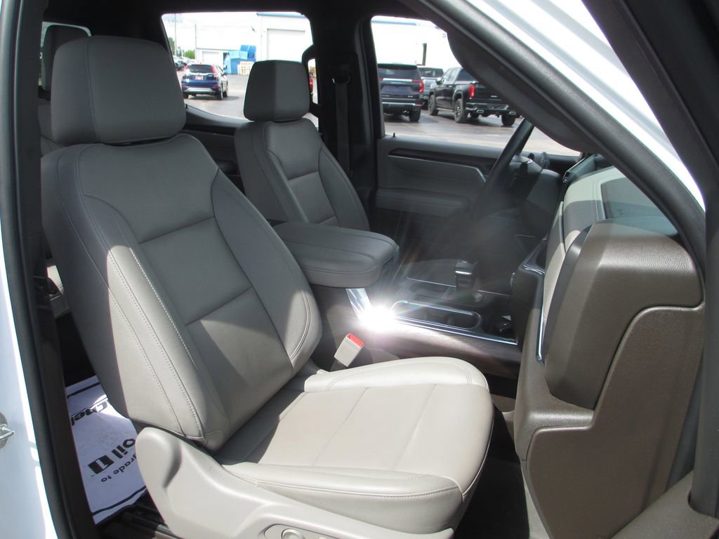 Used 2023 GMC Sierra 1500 SLT w/ SLT Convenience Package AWD/4WD image 24