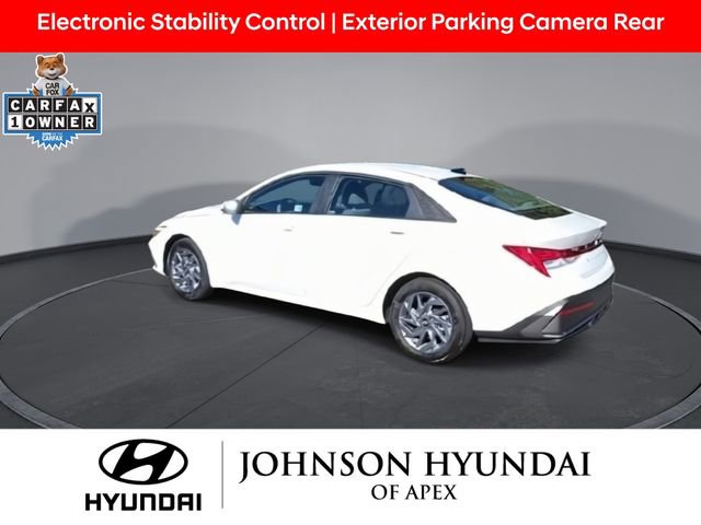 Certified 2025 Hyundai Elantra Blue image 7
