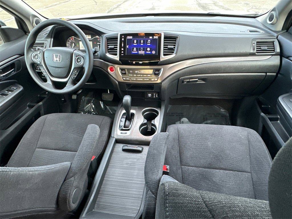 Used 2017 Honda Pilot EX image 16