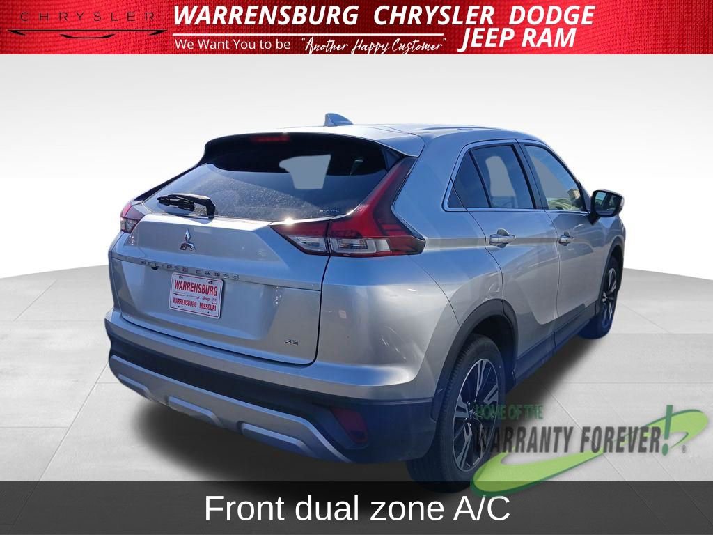 Used 2025 Mitsubishi Eclipse Cross SE image 3