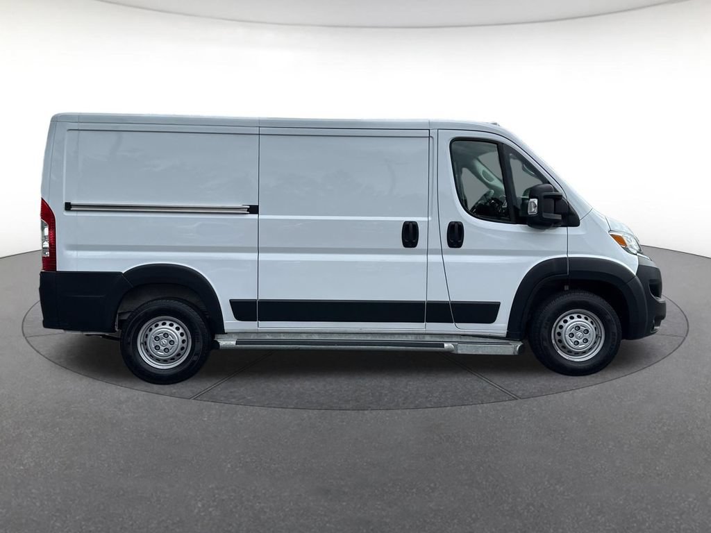 Used 2025 RAM ProMaster 2500 w/ U-Haul Equipment Group FWD image 7