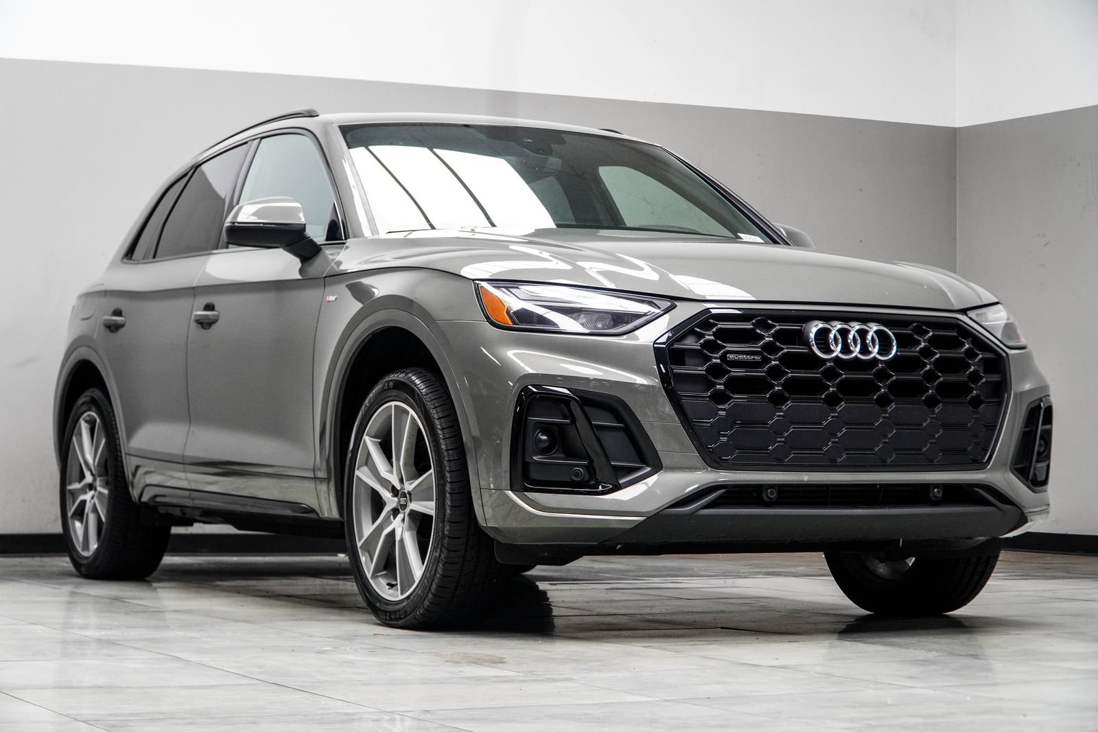 Used 2025 Audi Q5 2.0T Premium AWD/4WD image 5
