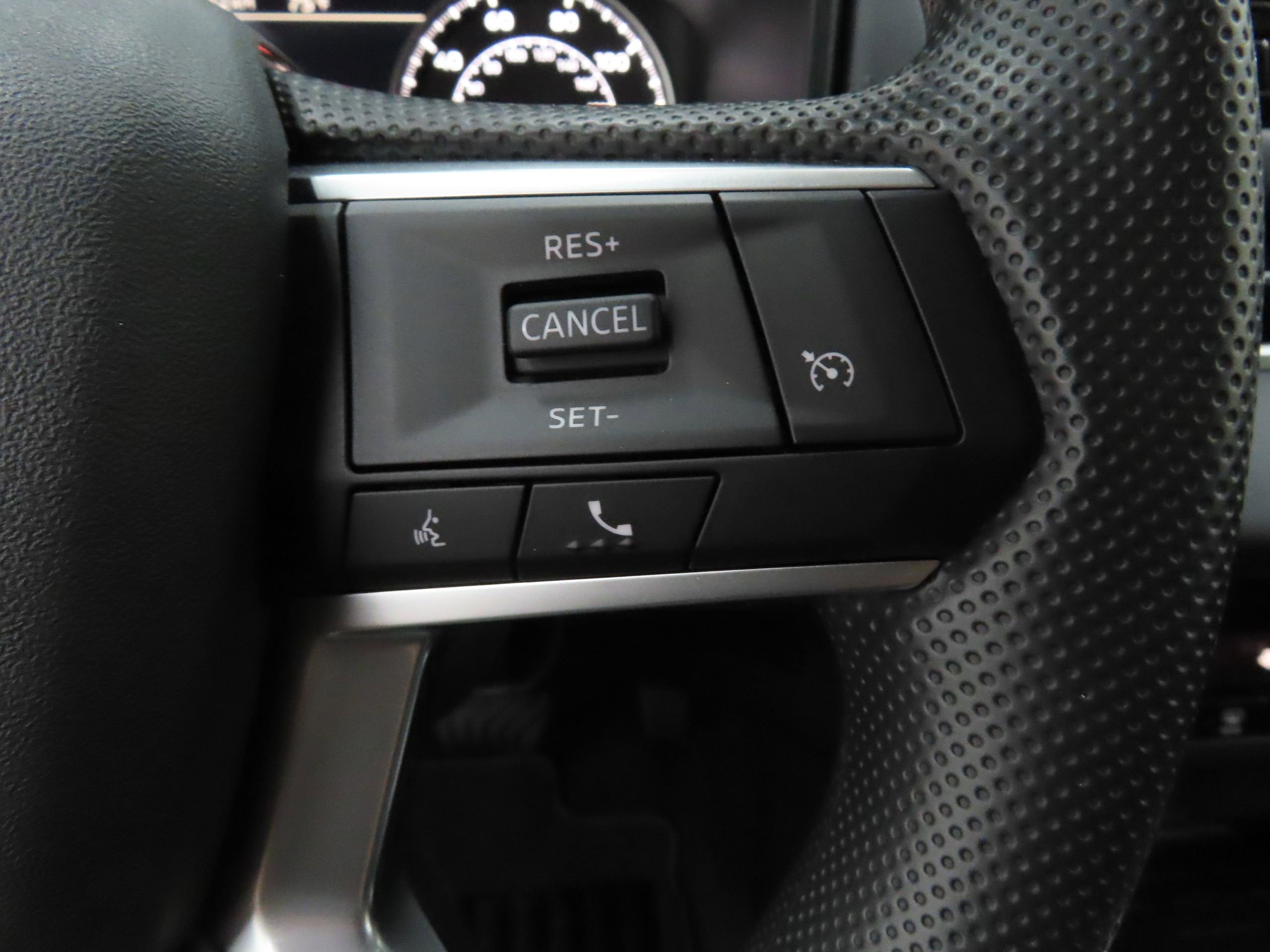 New 2026 Mitsubishi Outlander ES FWD image 11