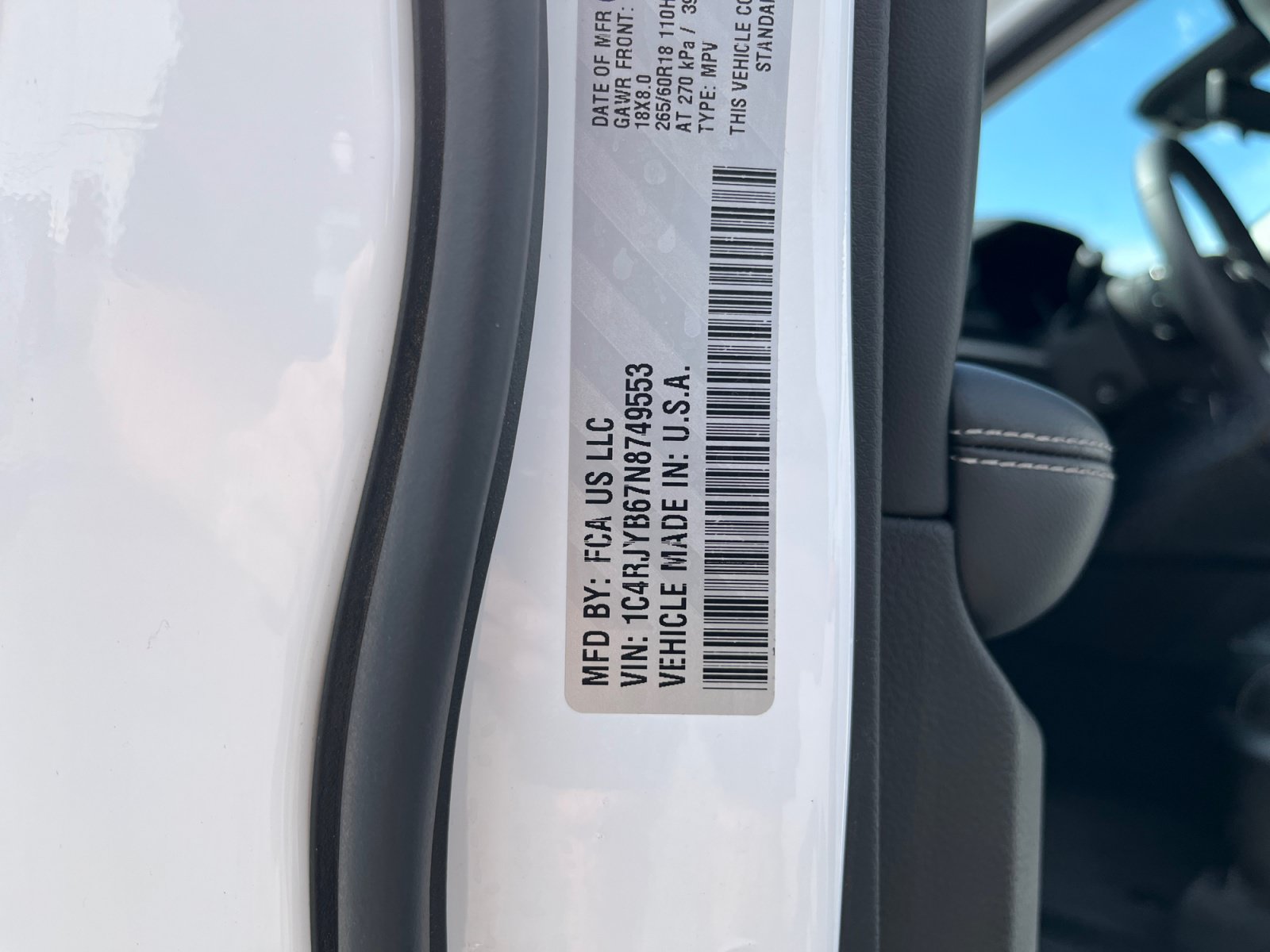 Certified 2022 Jeep Grand Cherokee Limited 4xe w/ Luxury Tech Group II AWD/4WD image 13