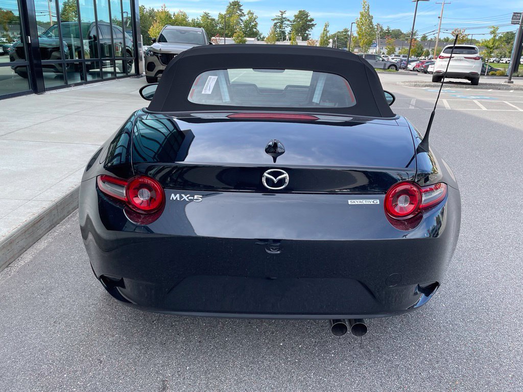 New 2026 MAZDA MX-5 Miata Grand Touring w/ Weather Package RWD image 7