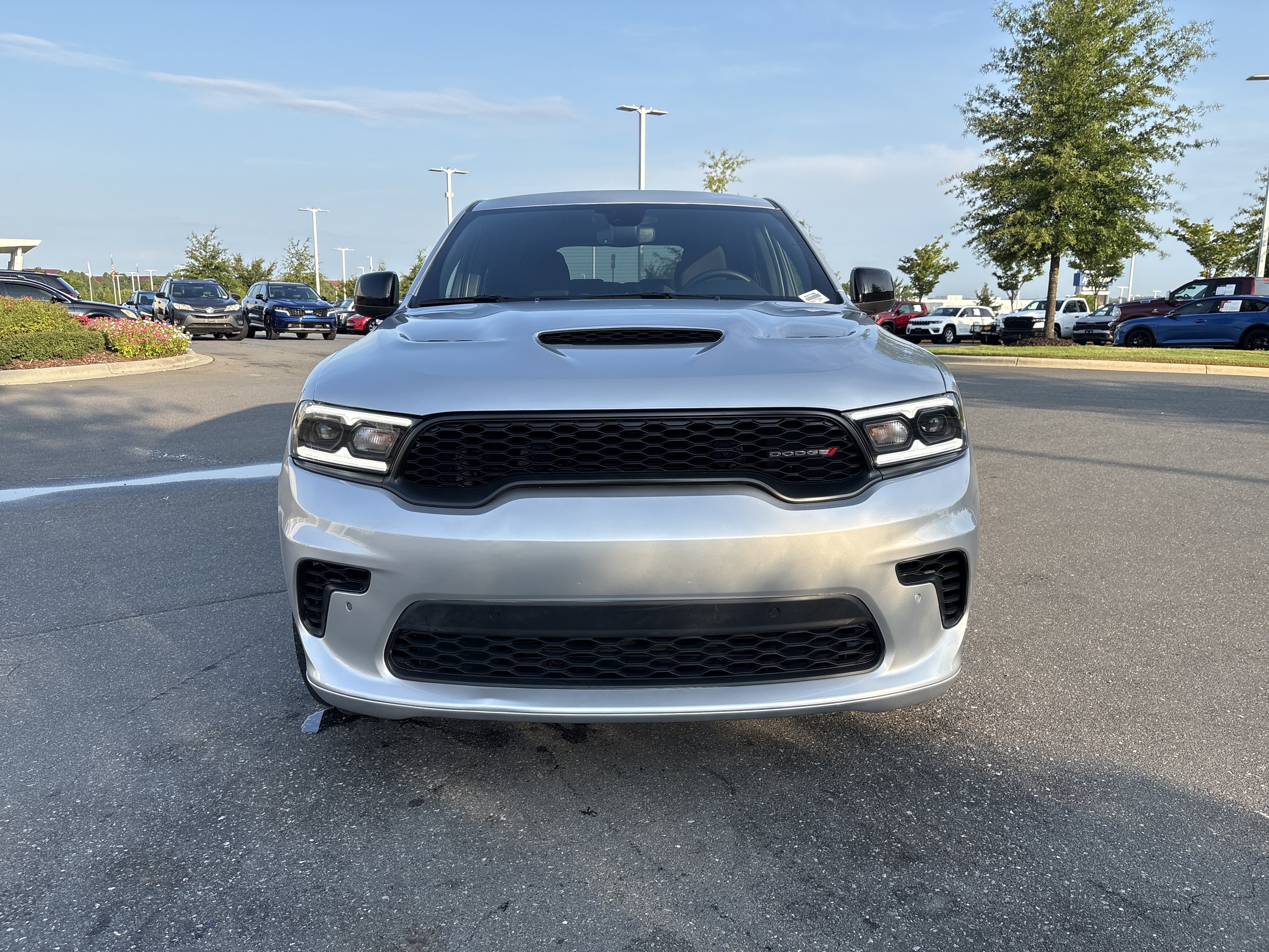 Used 2025 Dodge Durango R/T AWD/4WD image 3
