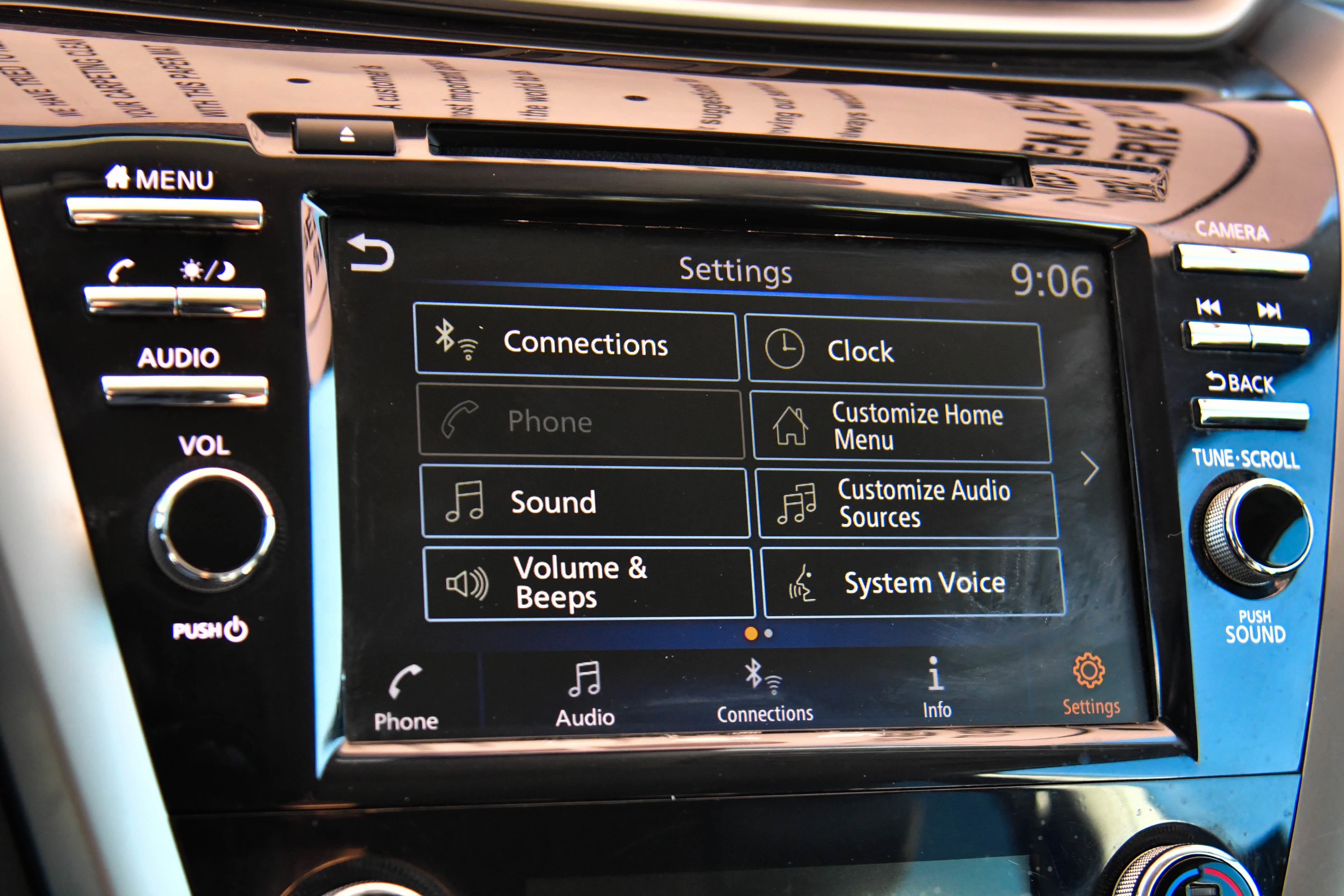 Used 2023 Nissan Murano SV image 21