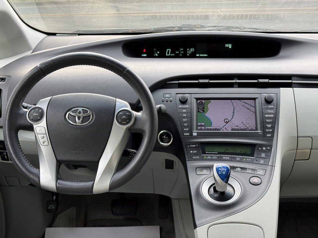 Used 2010 Toyota Prius Five FWD image 21