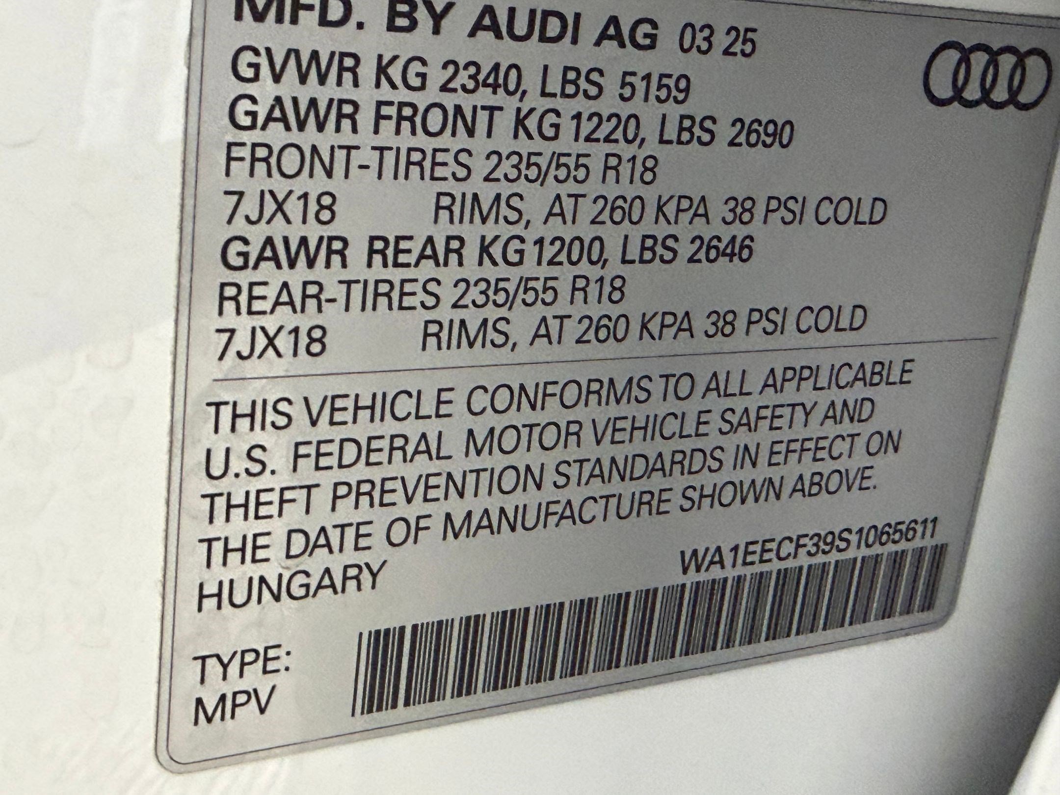 Certified 2025 Audi Q3 2.0T Premium Plus w/ Premium Plus Package image 18