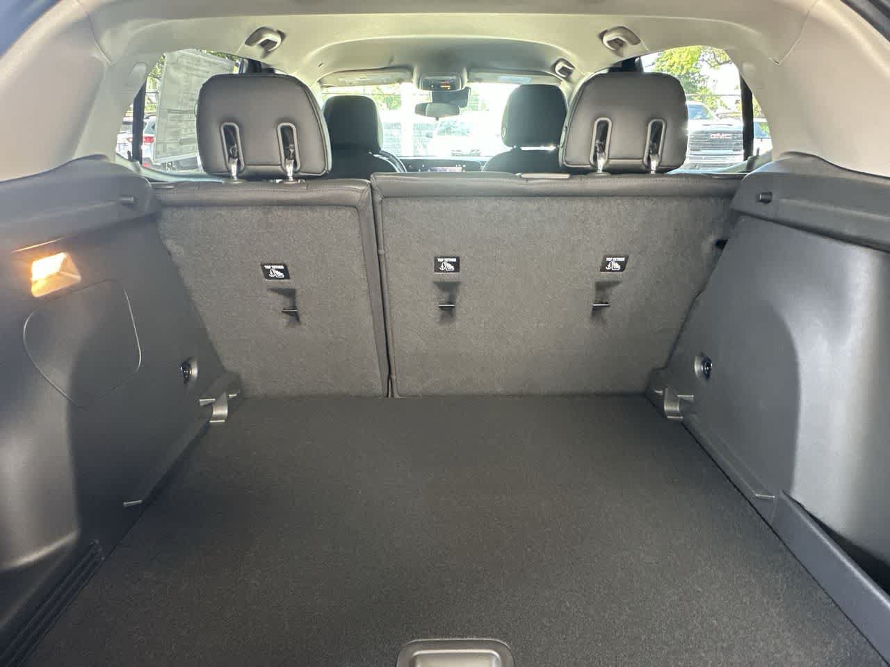 New 2026 Buick Encore GX Sport Touring w/ Advanced Technology Package FWD image 25
