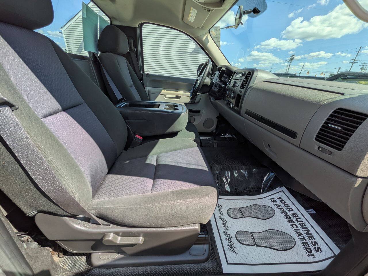Used 2012 Chevrolet Silverado 2500 W/T w/ Snow Plow Prep Package AWD/4WD image 18
