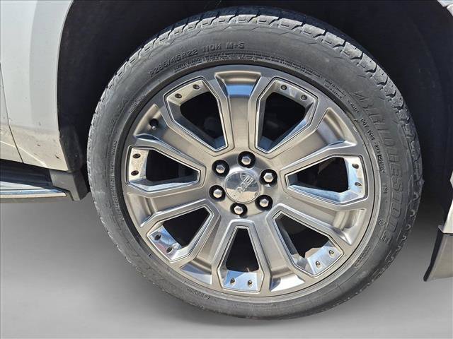Used 2016 GMC Yukon Denali w/ Open Road Package AWD/4WD image 9