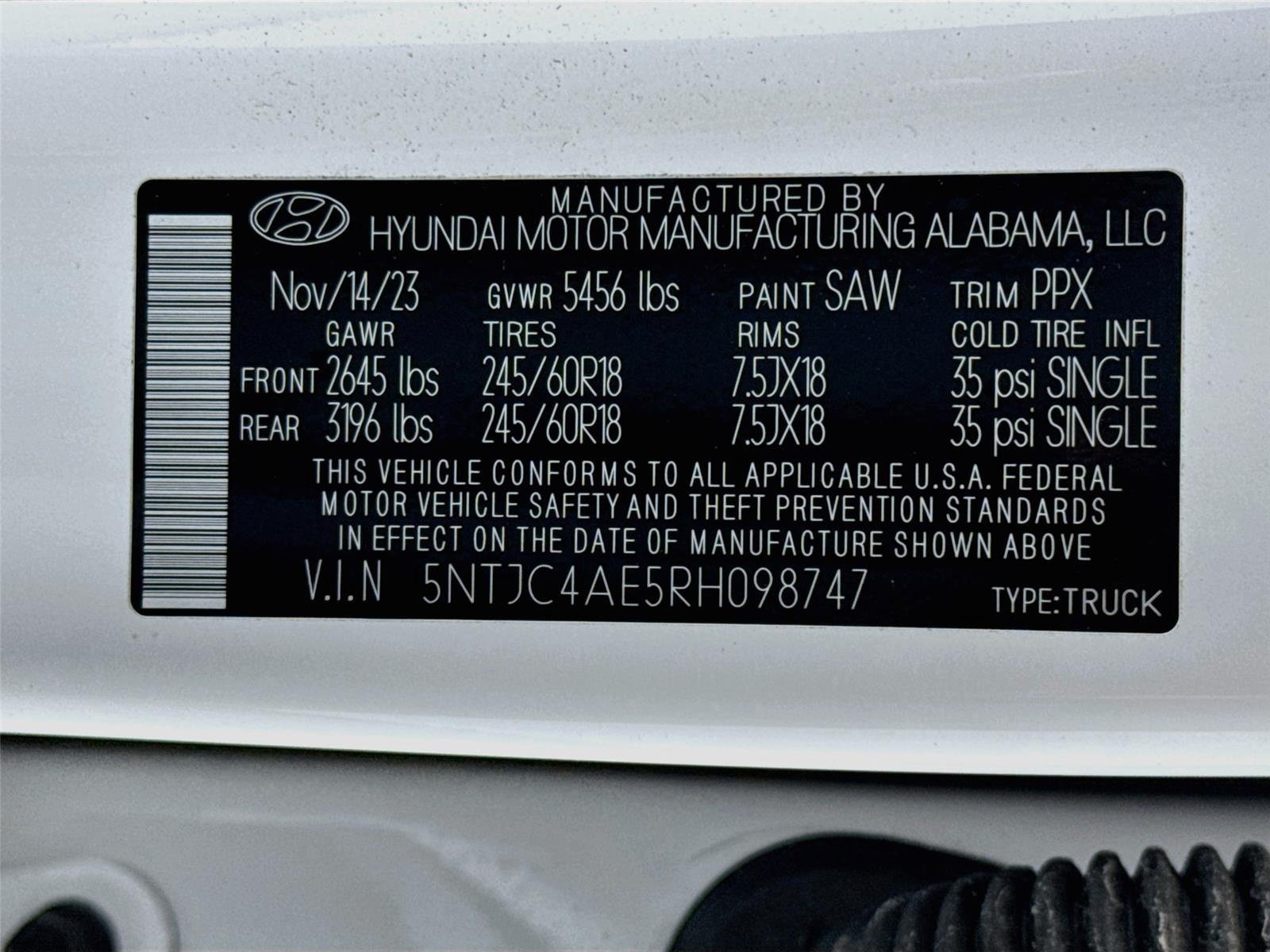 Certified 2024 Hyundai Santa Cruz SEL w/ Activity Package FWD image 32