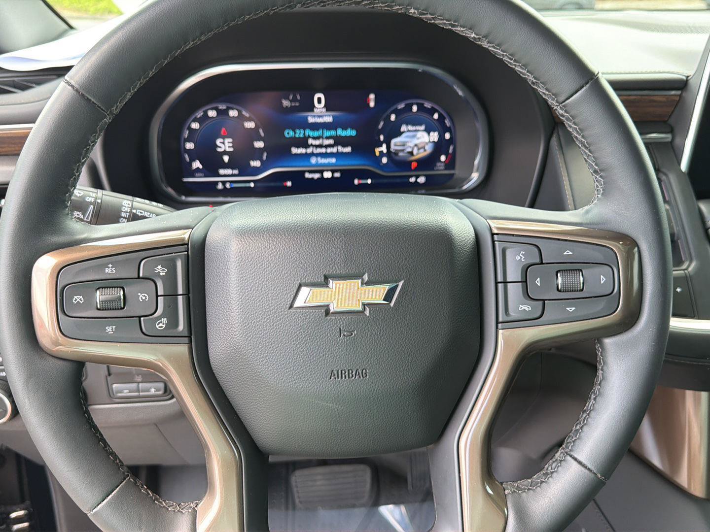 Used 2024 Chevrolet Tahoe High Country AWD/4WD image 22