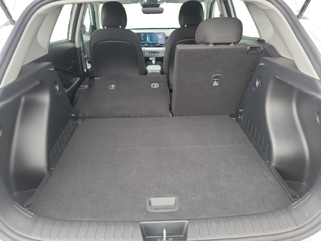 Used 2026 Hyundai Kona SEL Sport FWD image 25