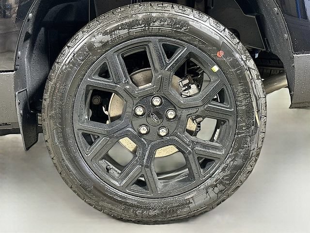 New 2025 Ford Maverick XLT w/ Black Appearance Package AWD/4WD image 18