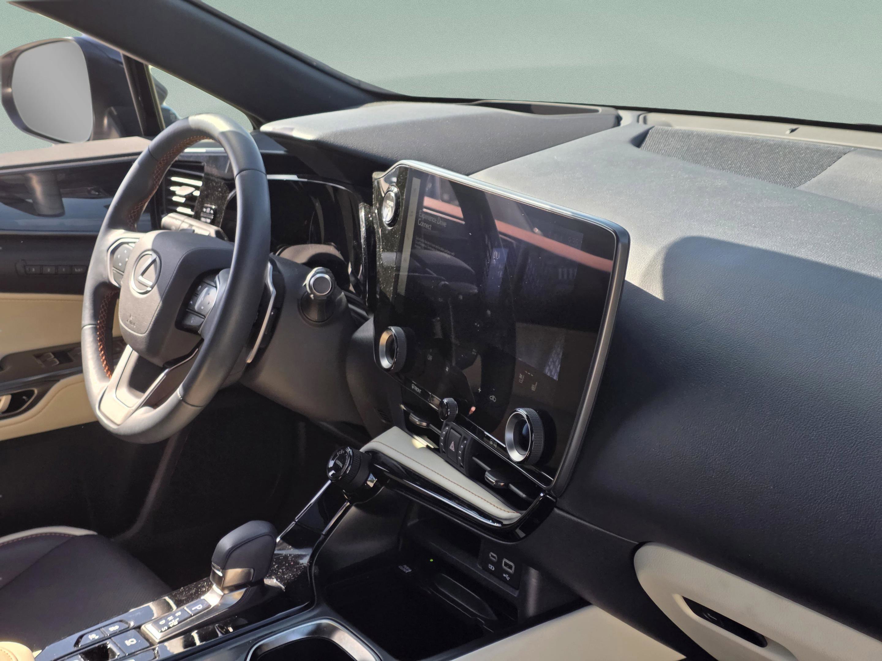 Certified 2024 Lexus NX 350h AWD image 11