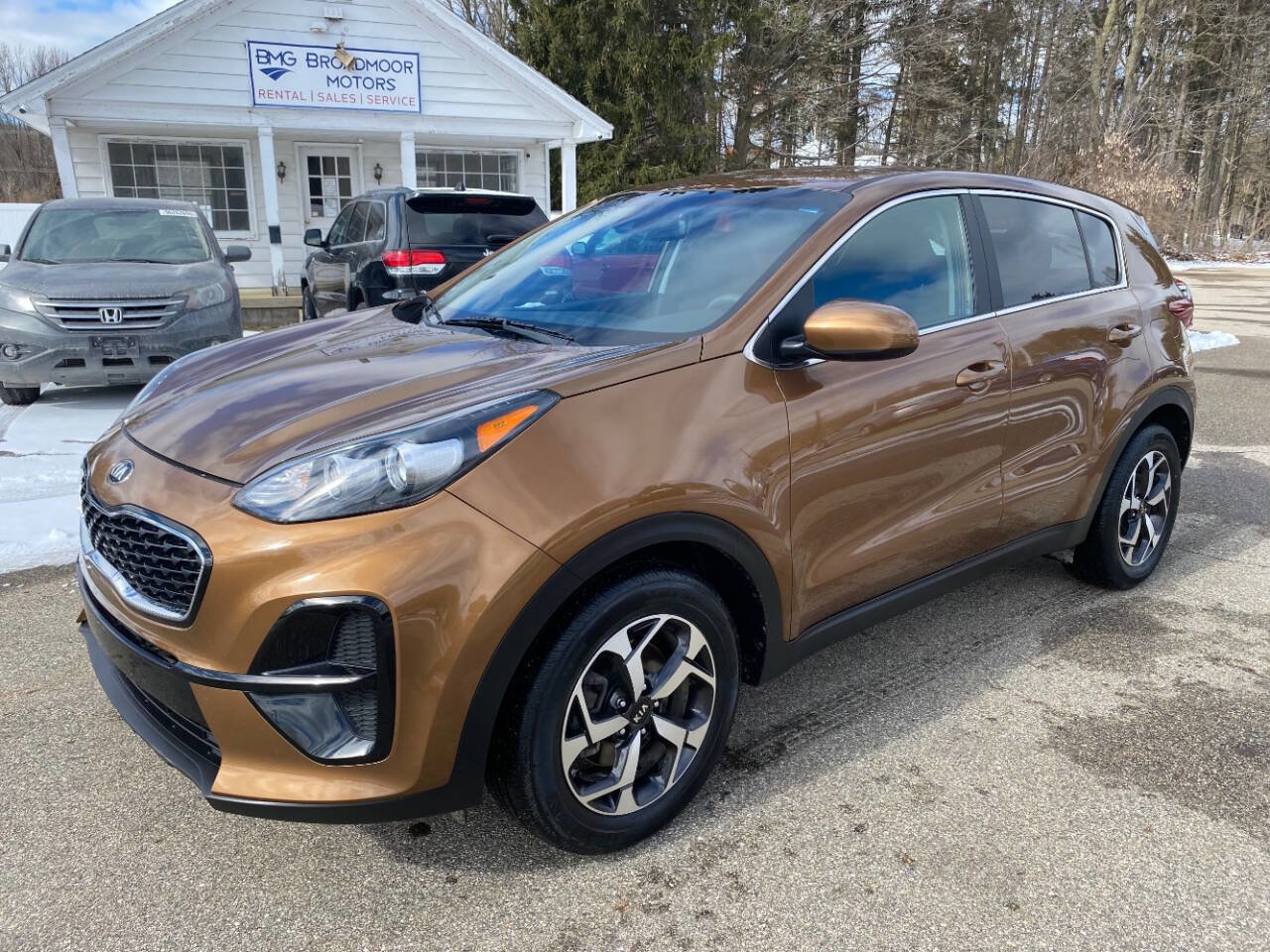 Used 2021 Kia Sportage LX image 1