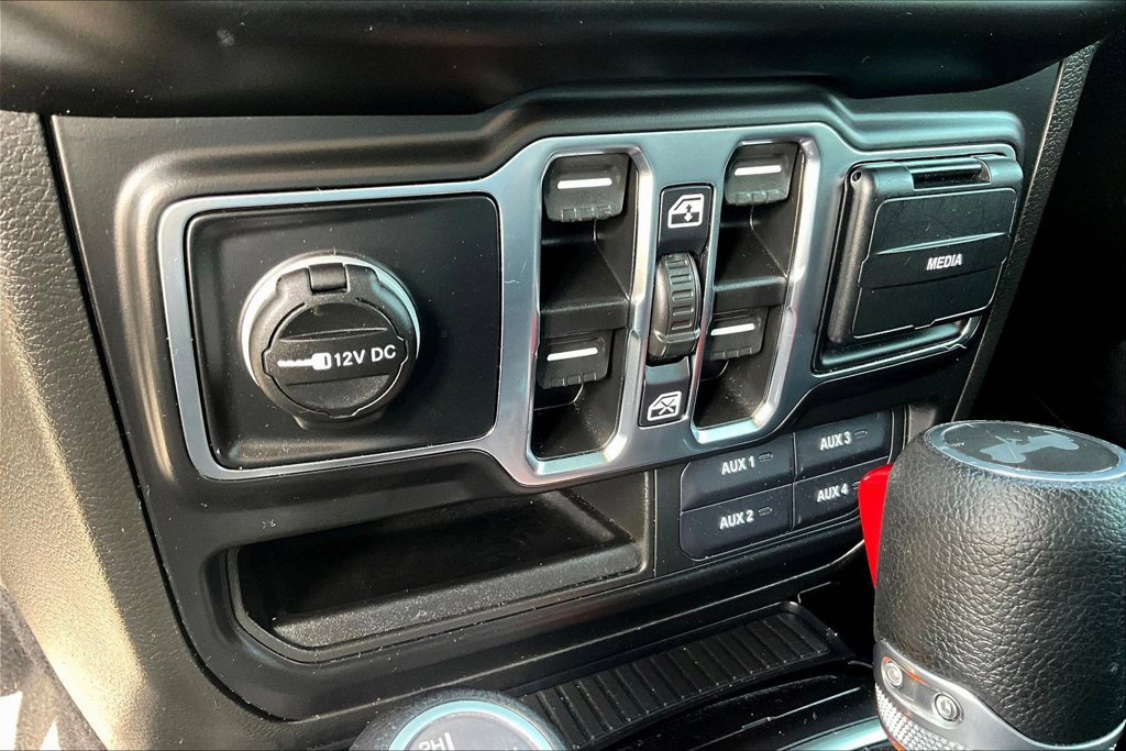 Used 2021 Jeep Wrangler Unlimited Sport AWD/4WD image 26