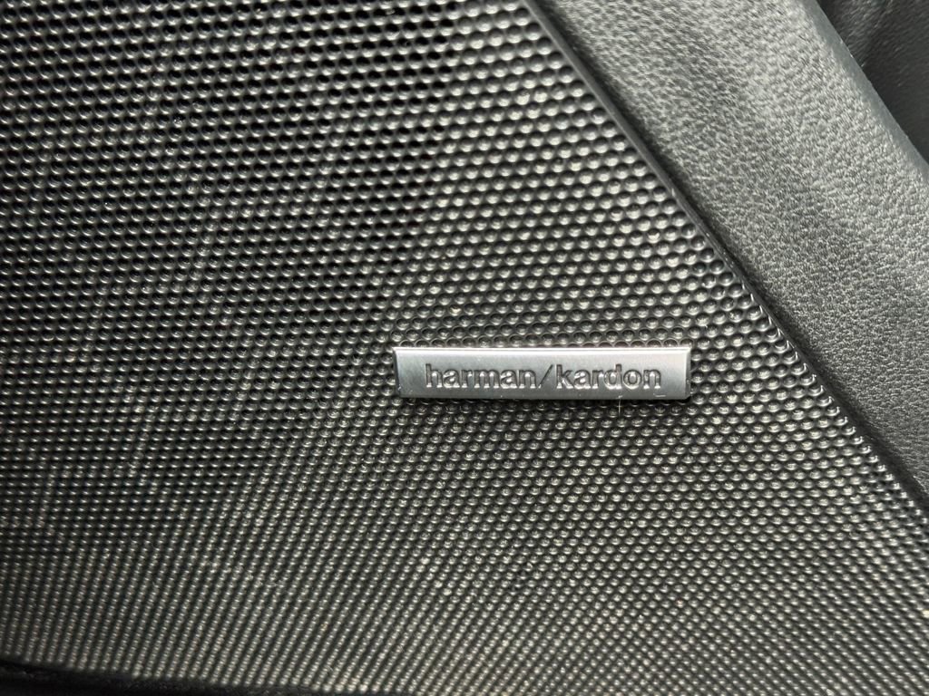 Used 2022 Subaru Crosstrek 2.5i Limited w/ Moonroof Package 2 image 31