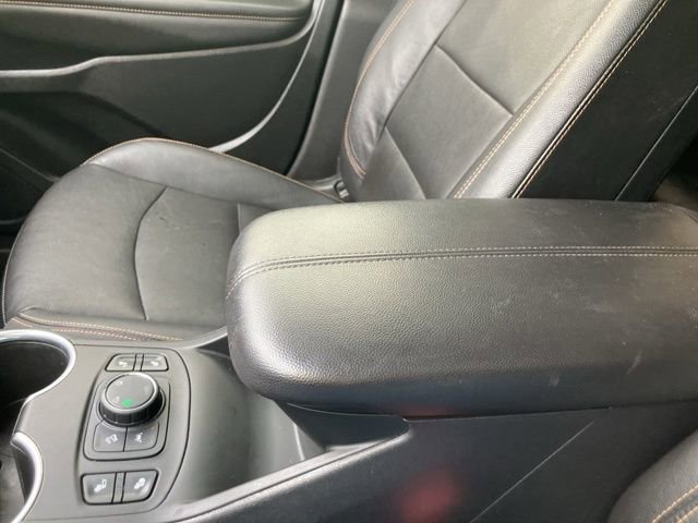 Used 2021 GMC Terrain SLT w/ Elevation Edition image 27