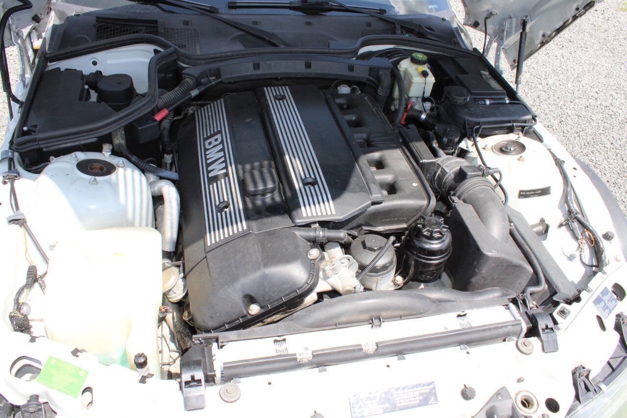 Used 2002 BMW Z3 3.0i RWD image 20