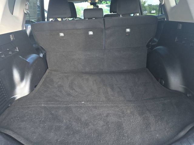 Used 2018 Toyota RAV4 XLE FWD image 13