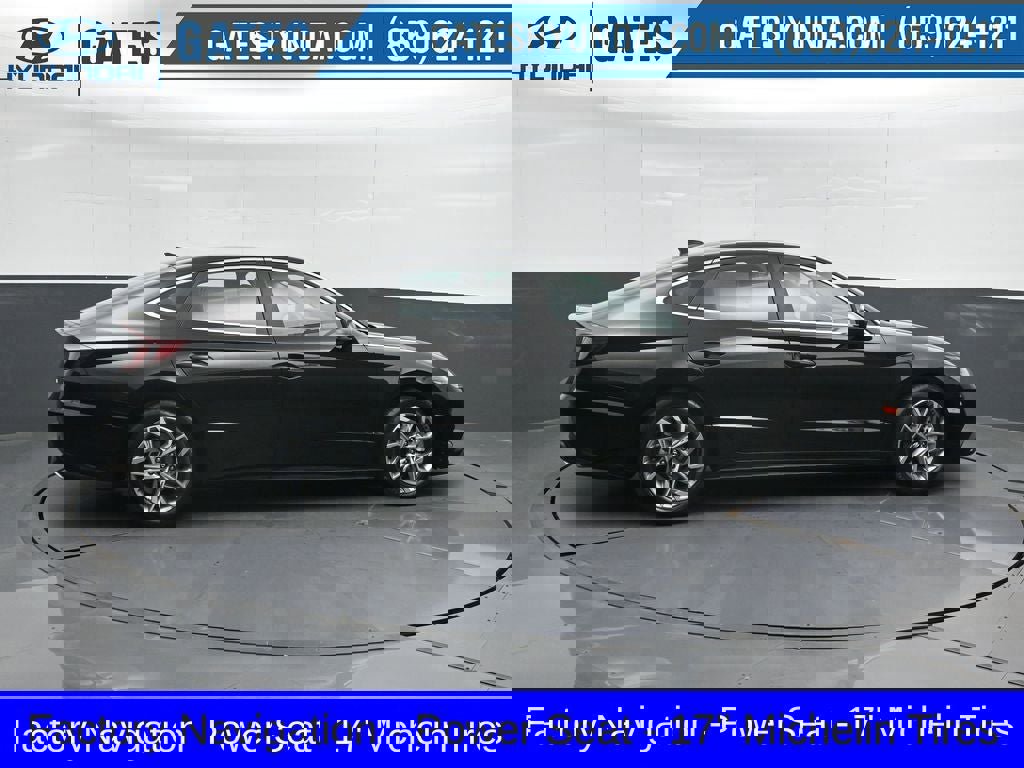 Certified 2023 Hyundai Sonata SEL w/ Cargo Package image 3