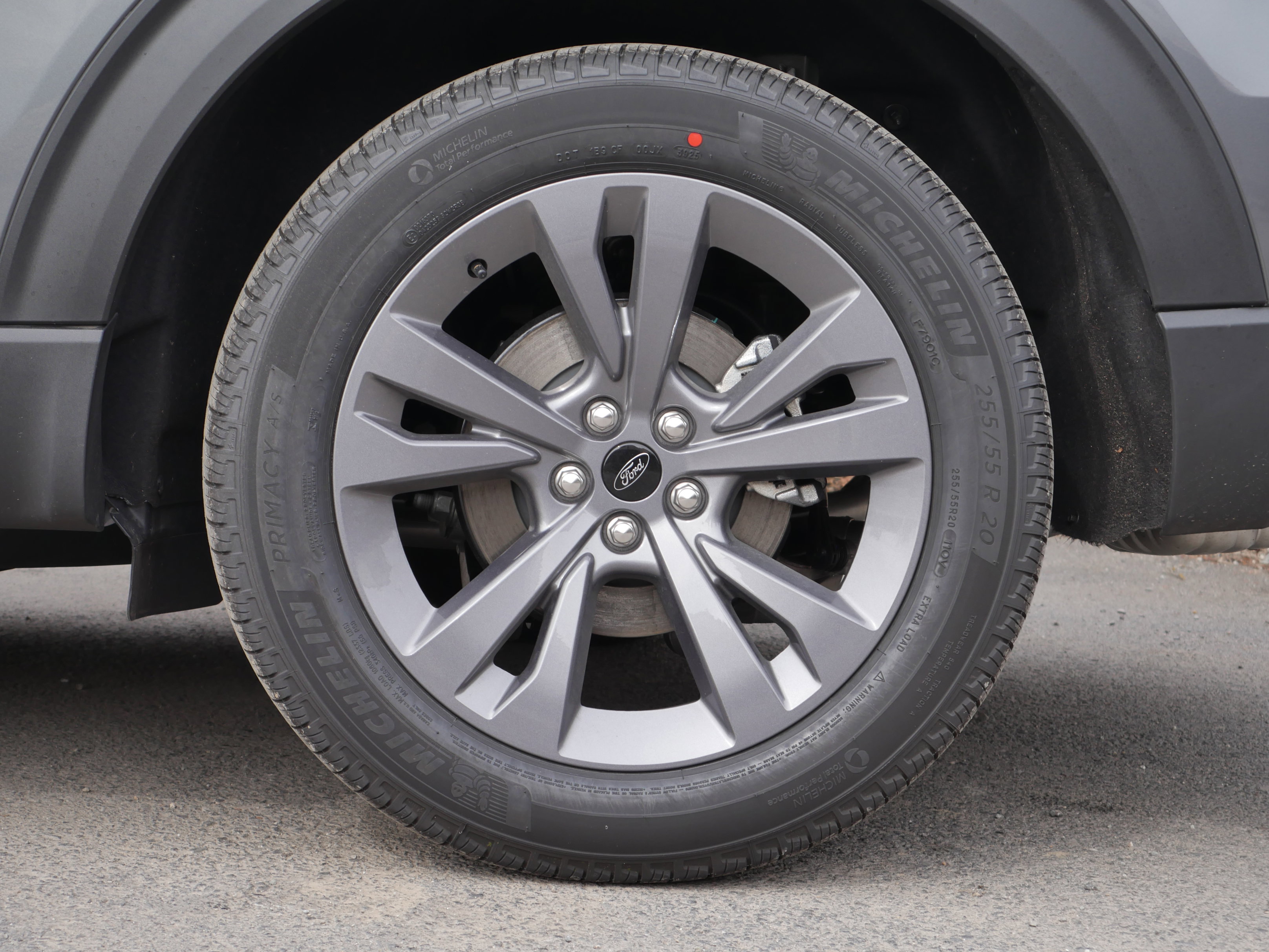 New 2026 Ford Explorer Active w/ Active Comfort Package image 4