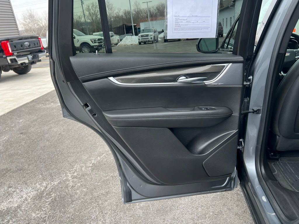 Used 2020 Cadillac XT6 Sport image 16