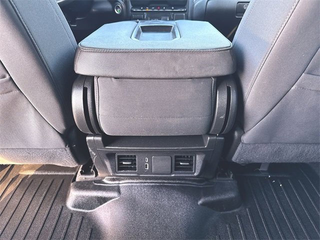 Used 2024 Chevrolet Silverado 2500 Custom w/ Custom Convenience Package image 20