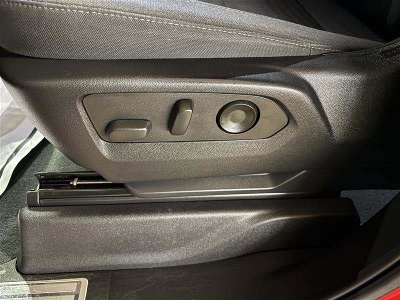 Used 2022 Chevrolet Silverado 1500 RST image 10