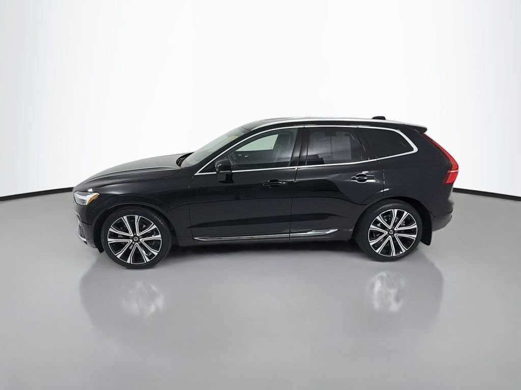 Used 2023 Volvo XC60 B5 Ultimate AWD/4WD image 4