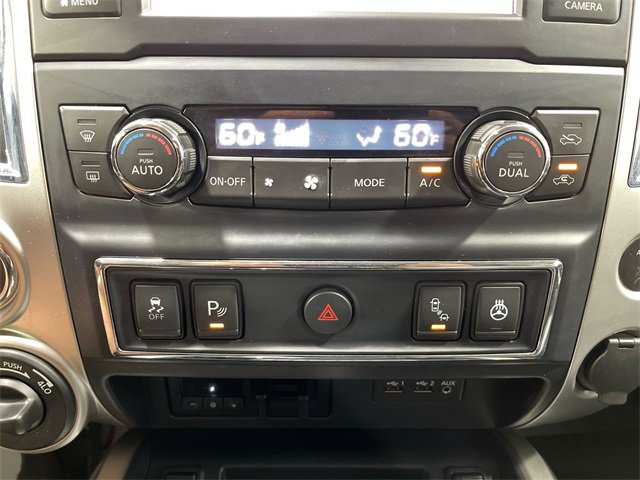Used 2019 Nissan Titan PRO-4X w/ Pro-4x Convenience Package image 19