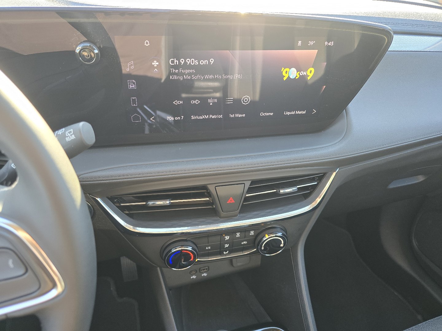 Used 2025 Buick Encore GX Preferred image 33