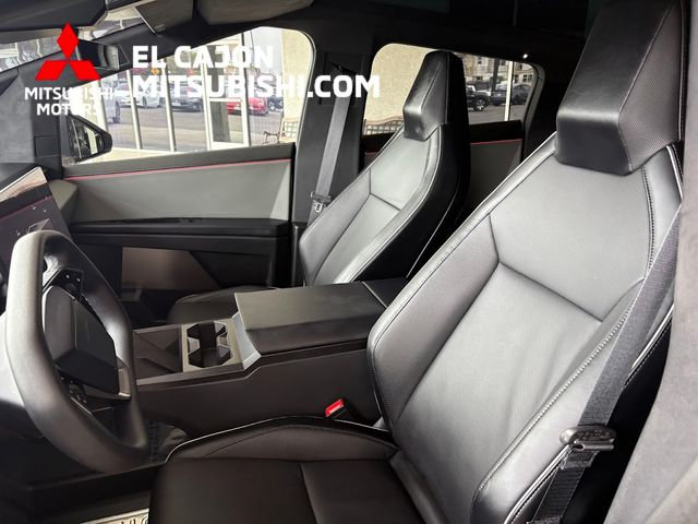 Used 2024 Tesla Cybertruck AWD Crew Cab image 11