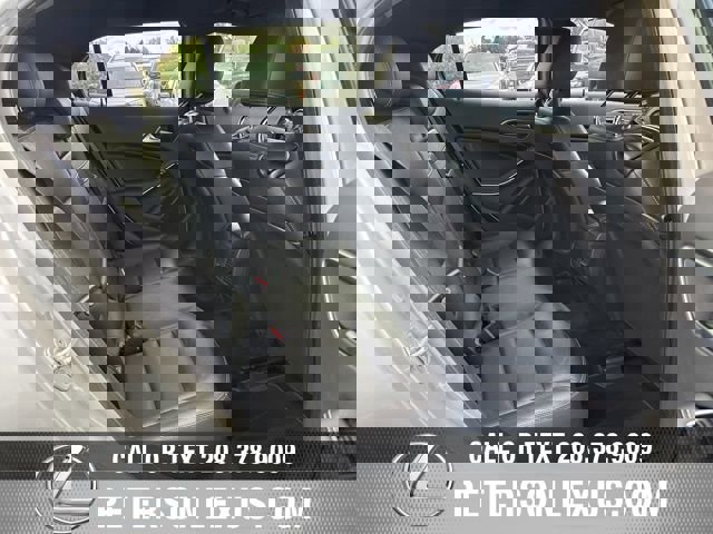 Used 2016 Mercedes-Benz GLA 250 4MATIC image 18