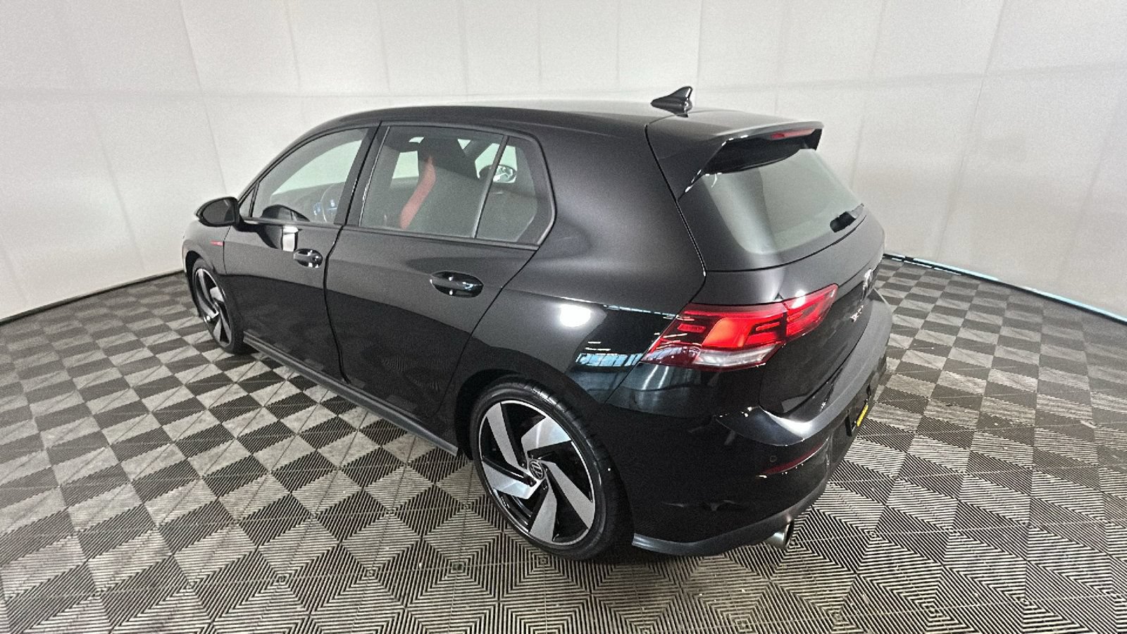 Used 2024 Volkswagen GTI S FWD image 4