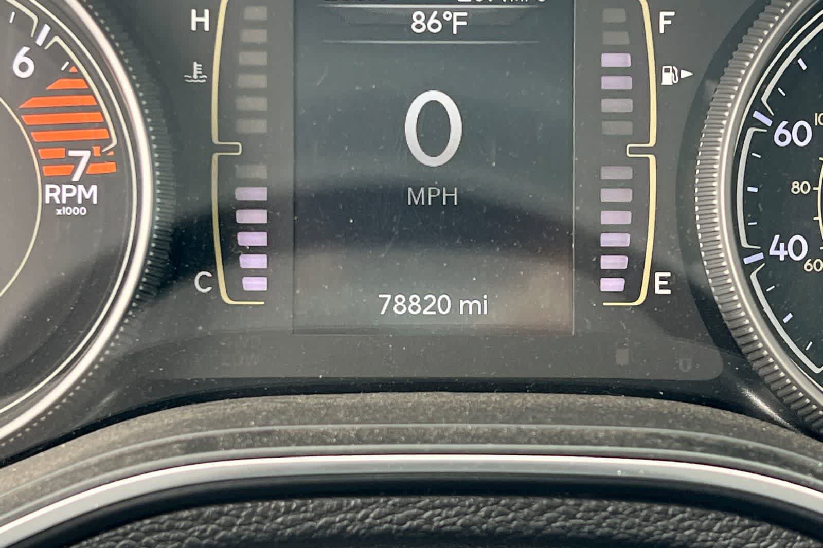 Used 2021 Jeep Cherokee Latitude Plus AWD/4WD image 27