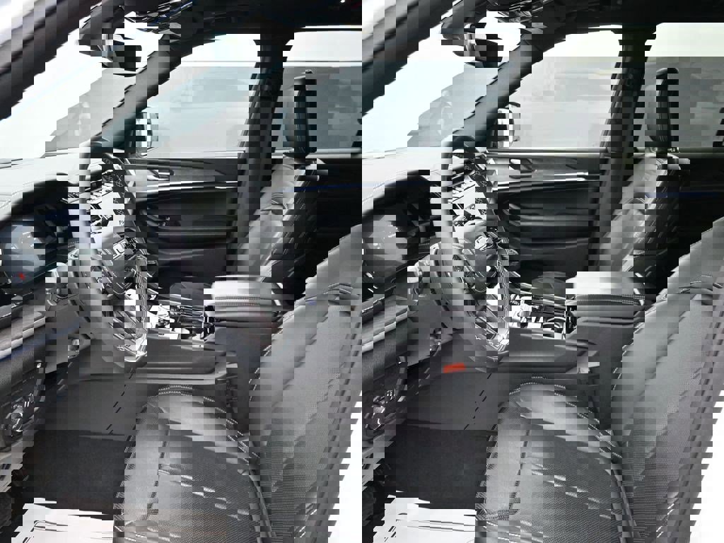 Used 2023 Jeep Grand Cherokee Overland image 14