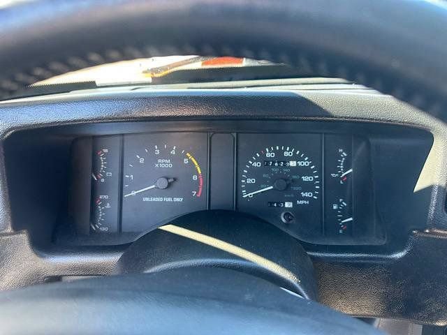 Used 1993 Ford Mustang LX RWD image 15