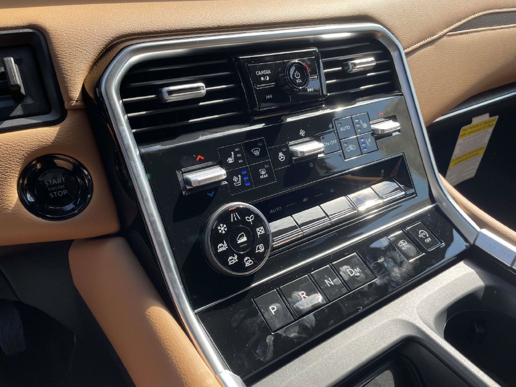 New 2026 Nissan Armada Platinum Reserve AWD/4WD image 18