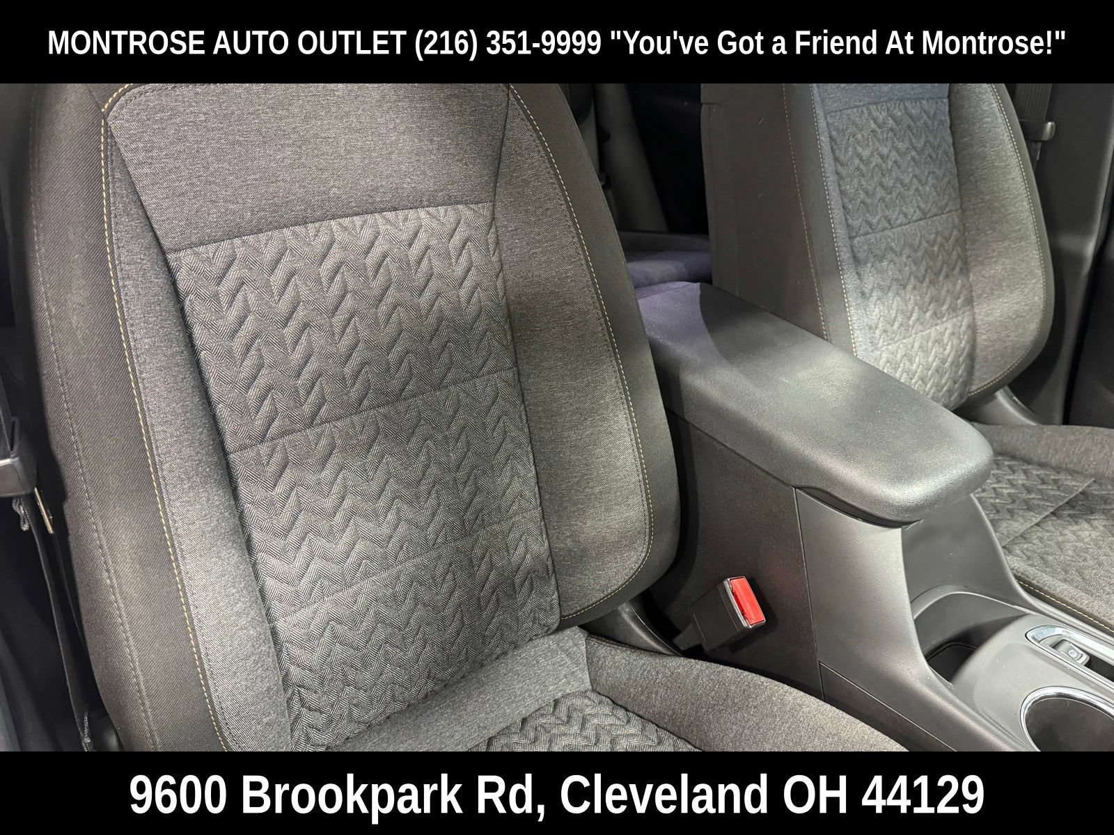 Used 2024 Chevrolet Equinox LT FWD image 47